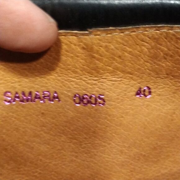 Jones Bootmaker Black Equestrian Riding Knee Booties Spain 9.5 Leather Heels Zip - Picture 10 of 12